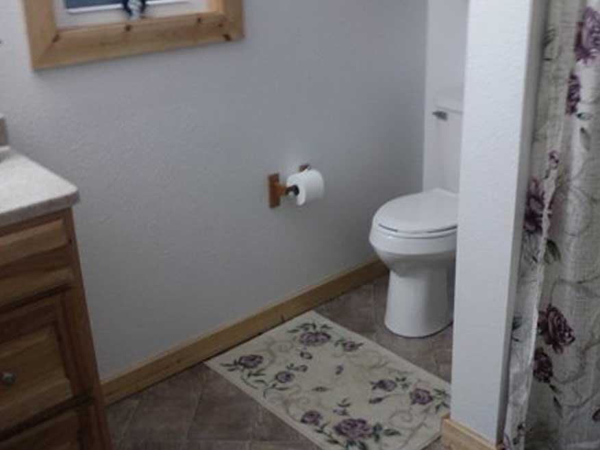 bathroom-has-shower-with-seat