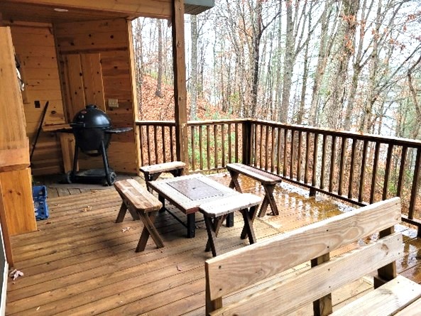 top floor fireplace table